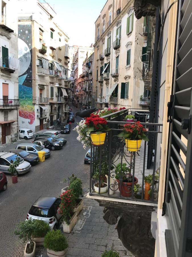 La Cartolina Di Napoli Parking Free Small Car Nápoles Exterior foto